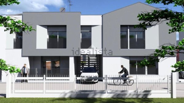 casa indipendente in vendita a Rovigo in zona Centro Storico