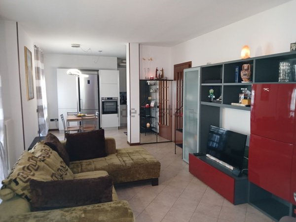 appartamento in vendita a Rovigo in zona Commenda