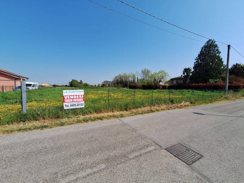 casa indipendente in vendita a Rovigo in zona Sarzano/Cantonazzo
