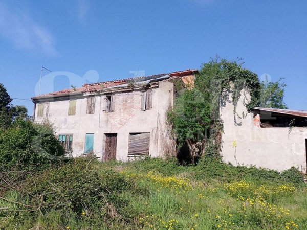 casa indipendente in vendita a Rovigo in zona Boara Polesine