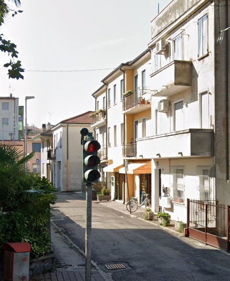 negozio in vendita a Rovigo in zona Centro Storico