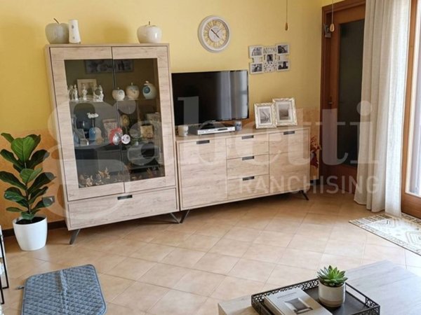 appartamento in vendita a Rovigo in zona Roverdicrè