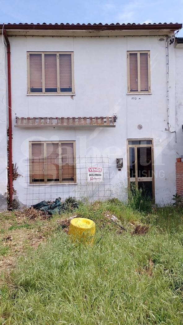 casa indipendente in vendita a Rovigo in zona Sarzano/Cantonazzo