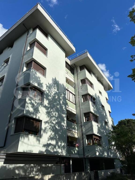 appartamento in vendita a Rovigo in zona Commenda