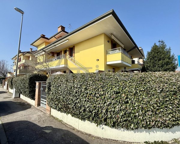 appartamento in vendita a Rovigo in zona Tassina