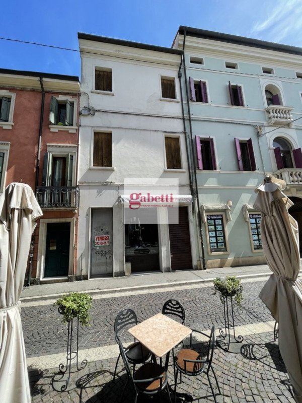 casale in vendita a Rovigo in zona Centro Storico
