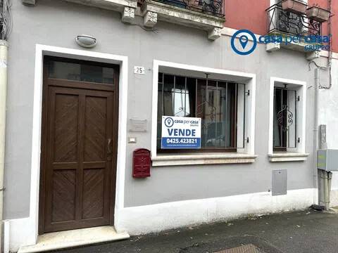 casa semindipendente in vendita a Rovigo