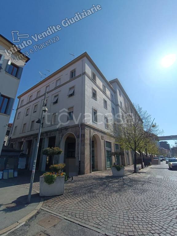 appartamento in vendita a Rovigo in zona Centro Storico
