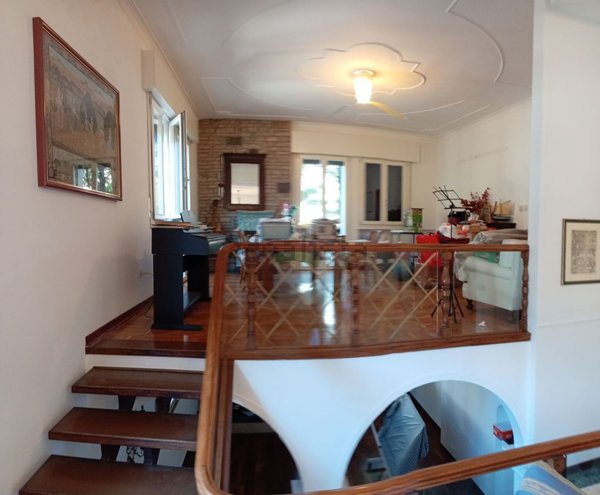 casa indipendente in vendita a Rovigo in zona Centro Storico