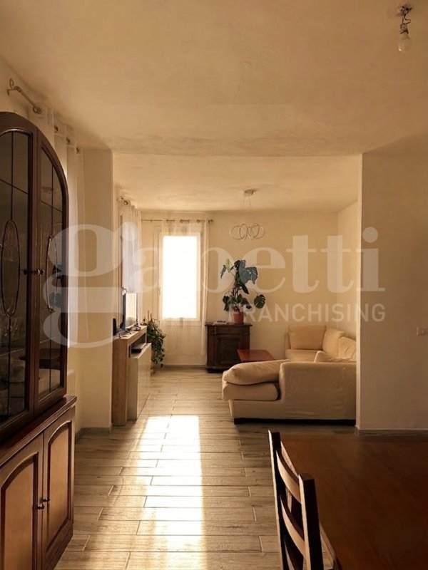 casa indipendente in vendita a Rovigo in zona Centro Storico