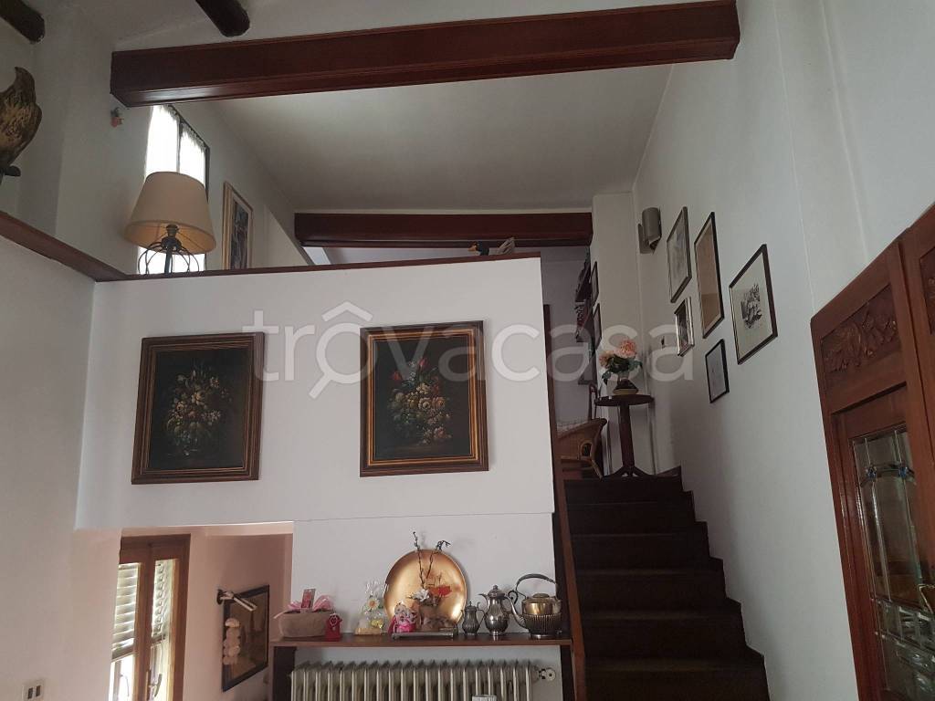 casa indipendente in vendita a Rovigo in zona Centro Storico