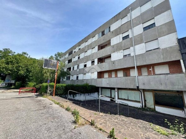 appartamento in vendita a Rovigo in zona Commenda