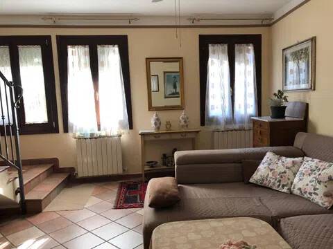 casa indipendente in vendita a Rovigo in zona Centro Storico