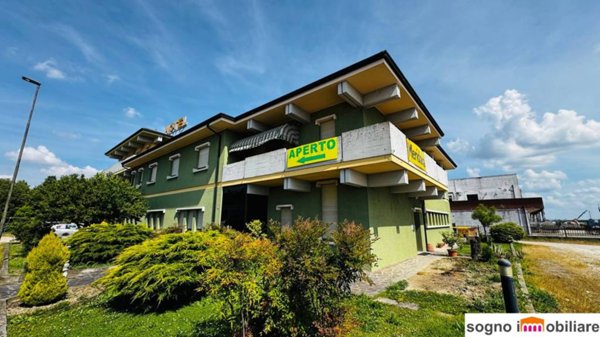 negozio in vendita a Rovigo