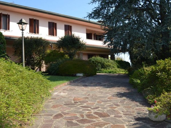 casa indipendente in vendita a Rovigo in zona San Sisto