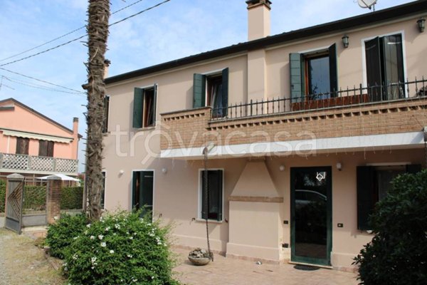 casa indipendente in vendita a Rovigo in zona Boara Polesine