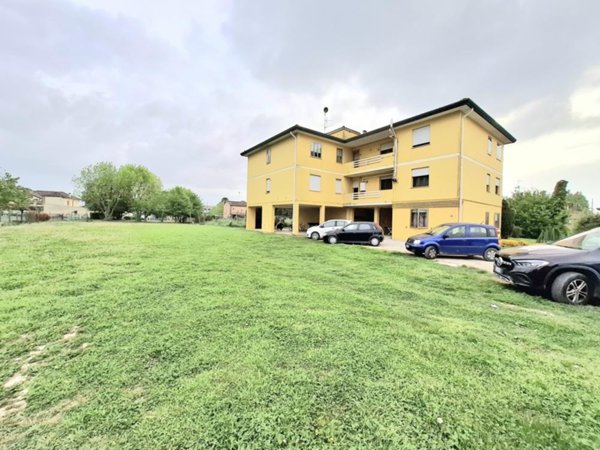 appartamento in vendita a Rovigo in zona Grignano Polesine