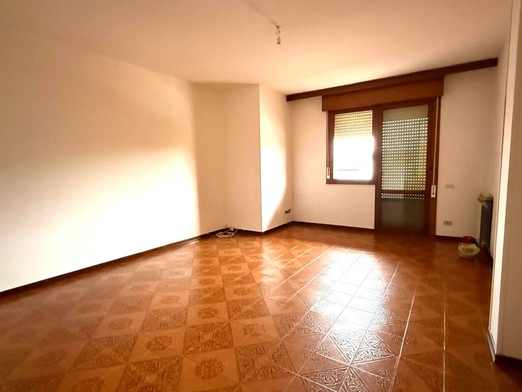 appartamento in vendita a Rovigo in zona Commenda