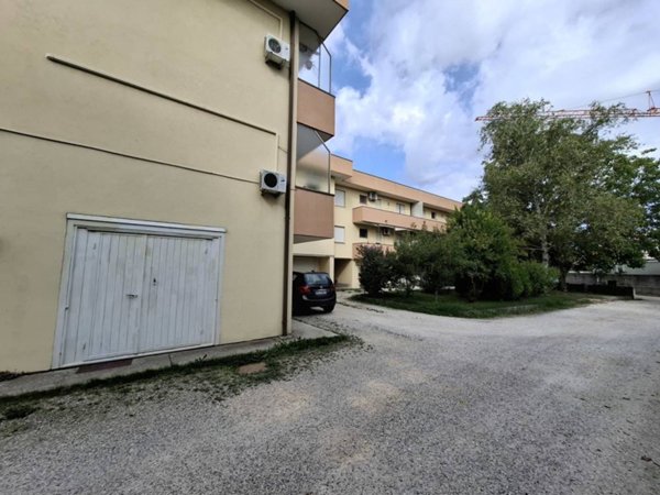 locale di sgombero in vendita a Rovigo in zona San Bartolomeo
