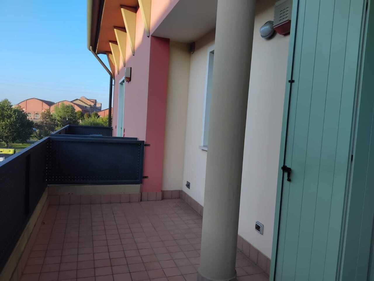 appartamento in vendita a Rovigo in zona Commenda