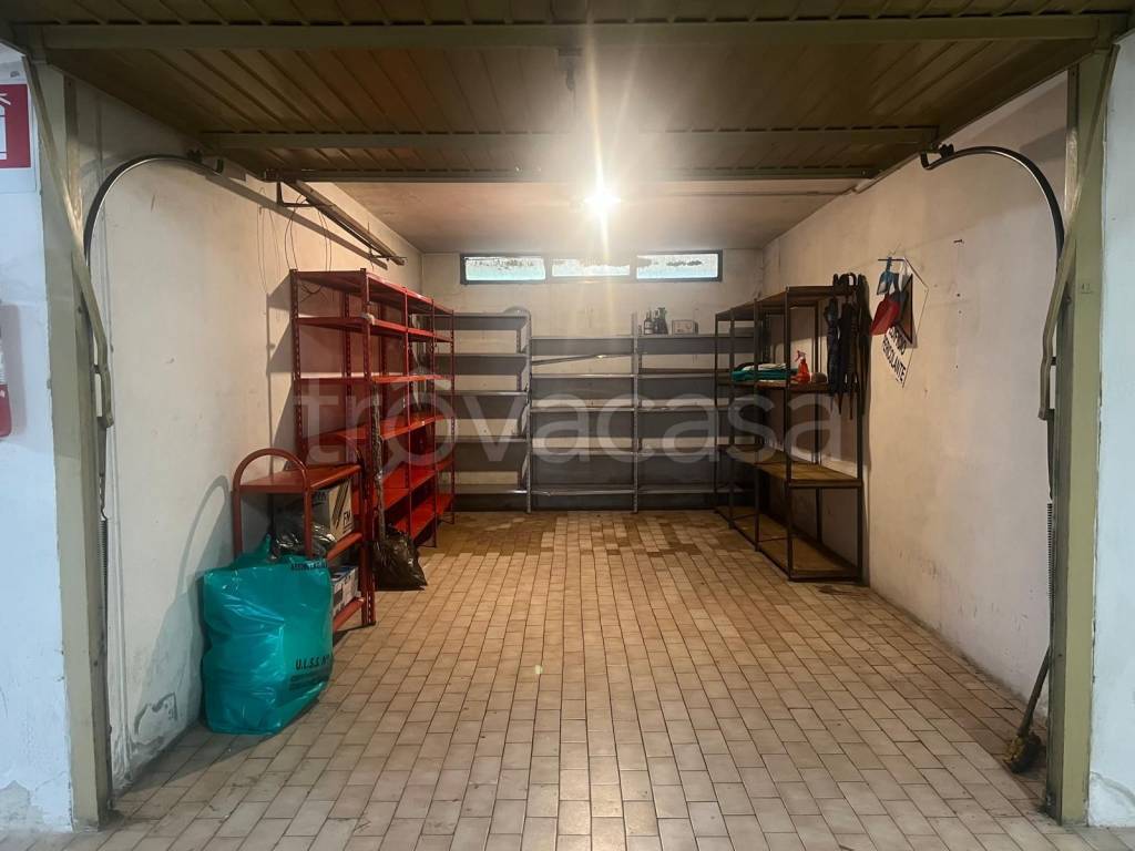 box auto in vendita a Rovigo