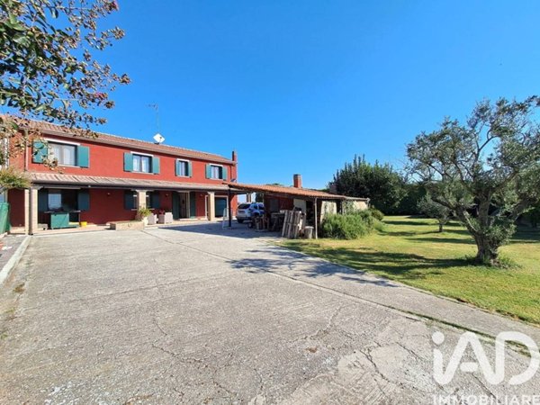 casa indipendente in vendita a Rovigo in zona Centro Storico