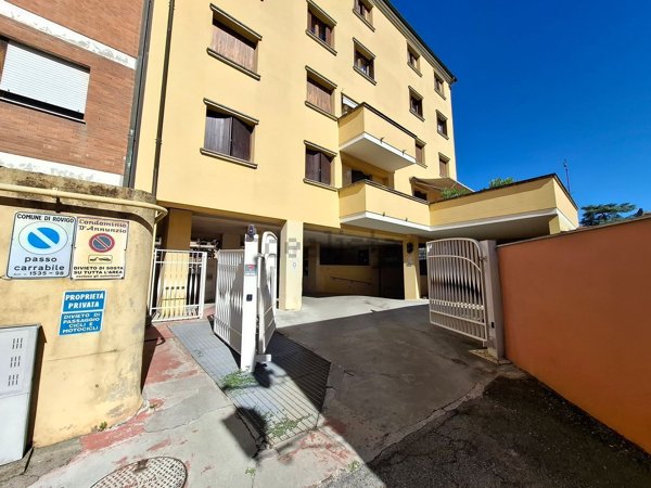 box auto in vendita a Rovigo in zona Centro Storico