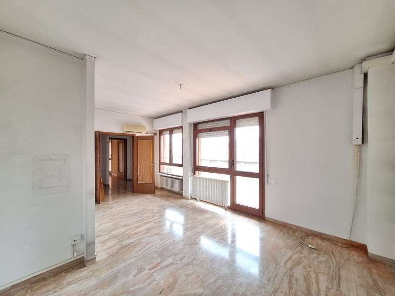 appartamento in vendita a Rovigo in zona Centro Storico