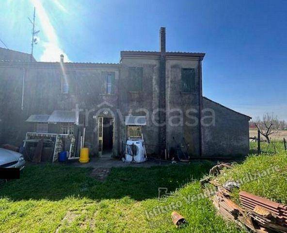 appartamento in vendita a Salara in zona Coati