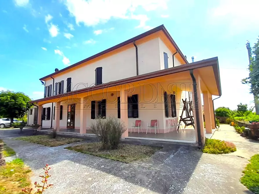 casa indipendente in vendita a Salara in zona Croce
