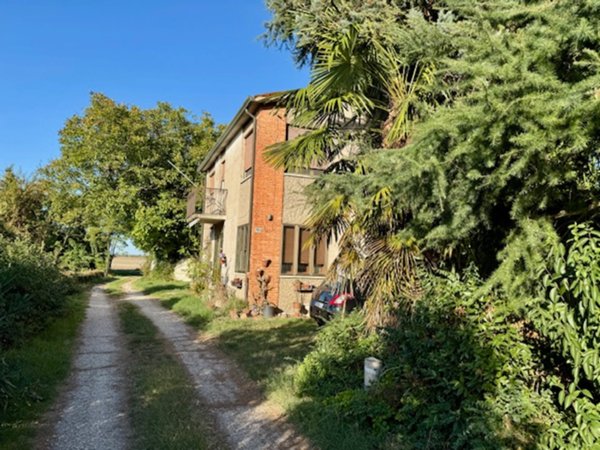 casa indipendente in vendita a San Bellino