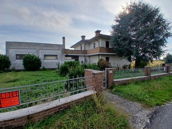 casa indipendente in vendita a San Bellino