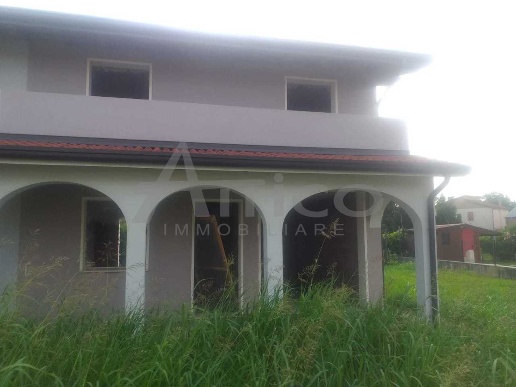 casa indipendente in vendita a San Bellino