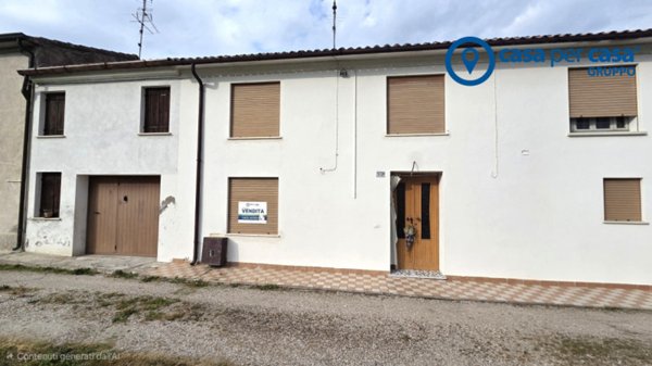 casa indipendente in vendita a San Bellino