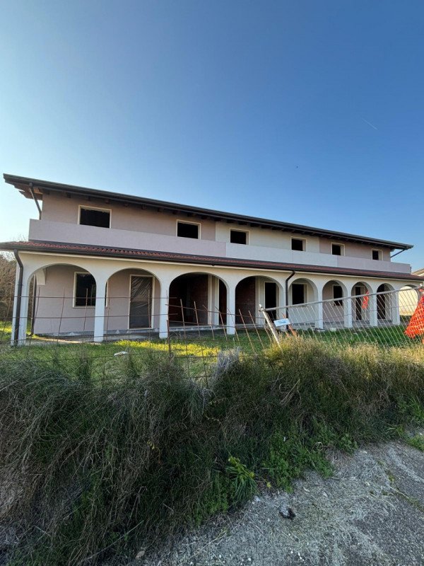 casa indipendente in vendita a San Bellino