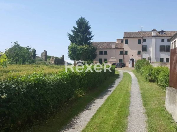 casa indipendente in vendita a San Bellino