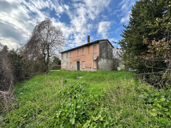 casa indipendente in vendita a San Martino di Venezze