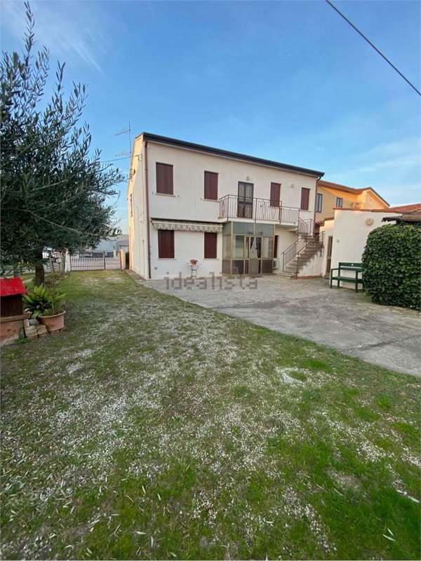 casa indipendente in vendita a San Martino di Venezze