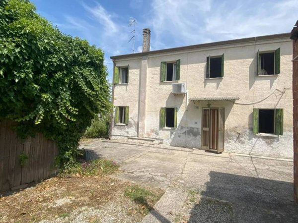 casa indipendente in vendita a San Martino di Venezze