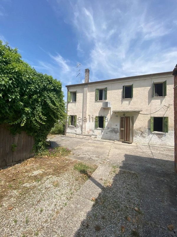 casa indipendente in vendita a San Martino di Venezze