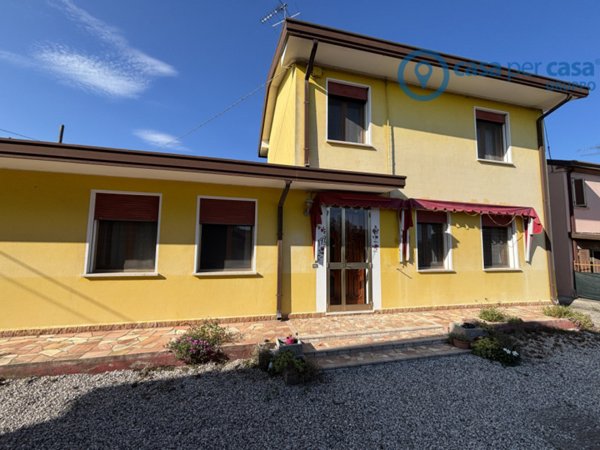 casa indipendente in vendita a San Martino di Venezze