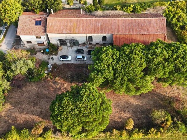 casa indipendente in vendita a San Martino di Venezze