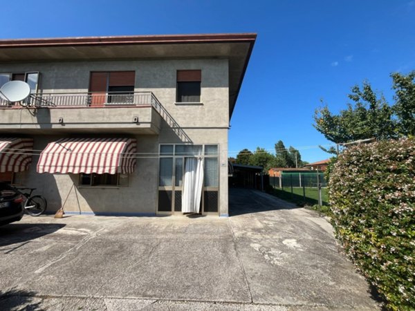 casa indipendente in vendita a San Martino di Venezze