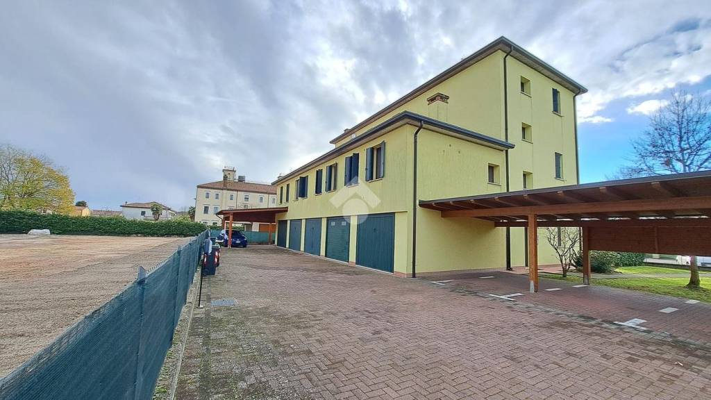 appartamento in vendita a San Martino di Venezze