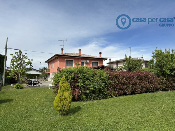 casa indipendente in vendita a San Martino di Venezze