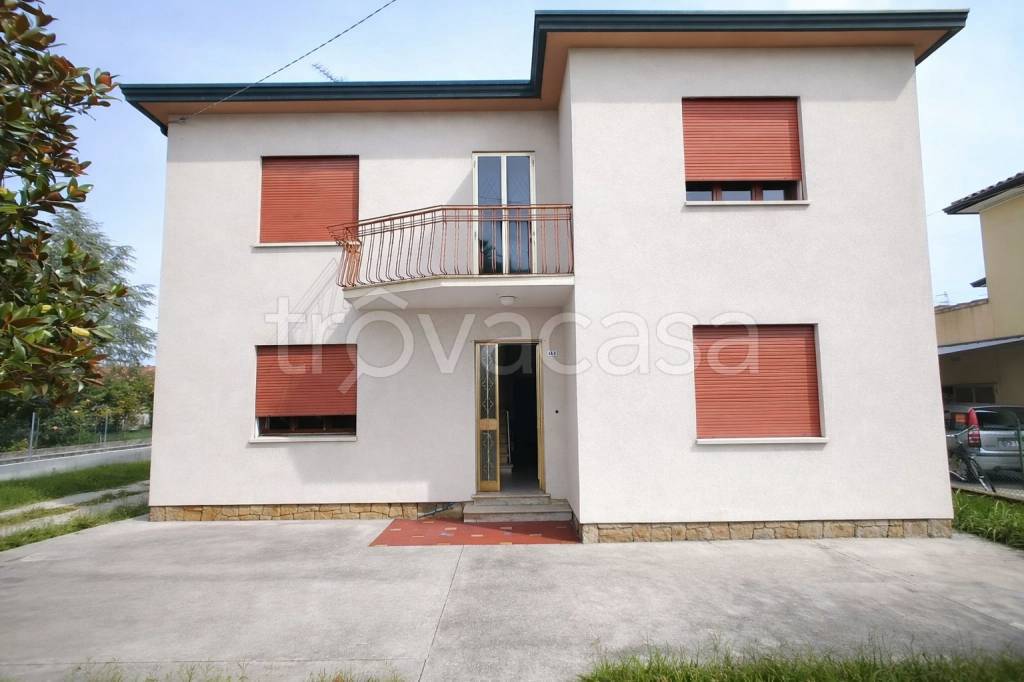 casa indipendente in vendita a San Martino di Venezze