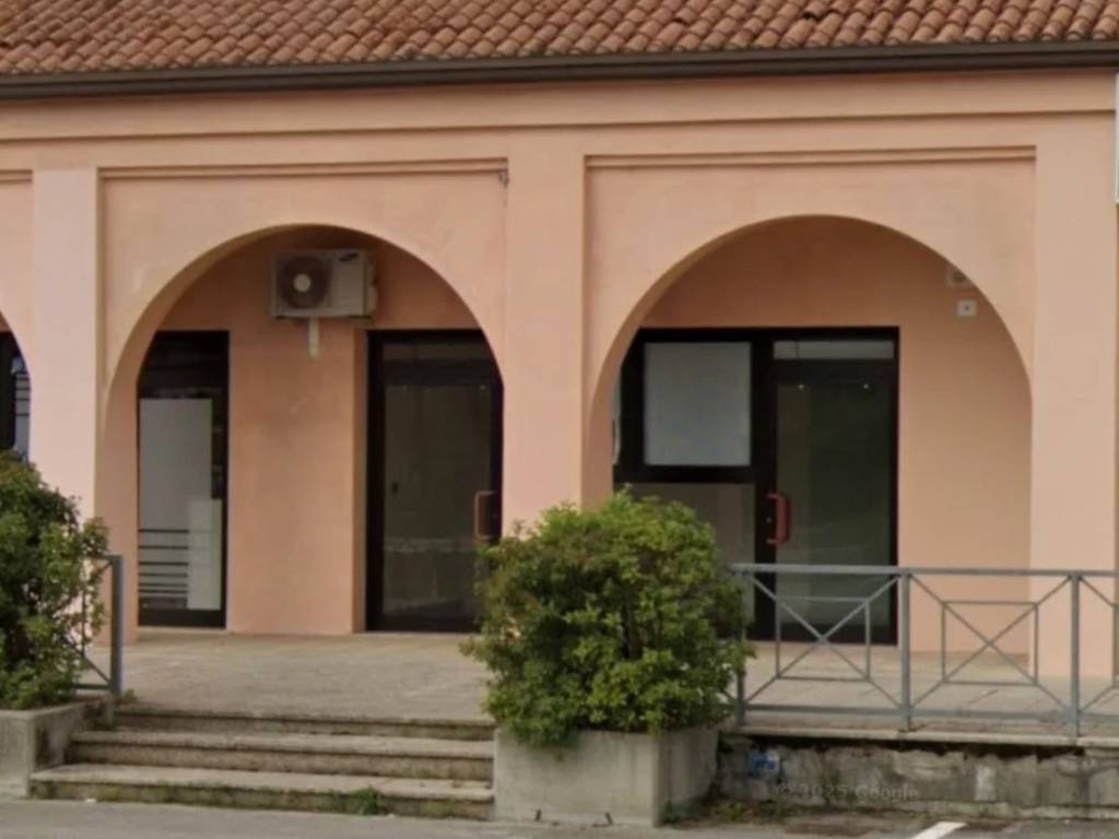negozio in vendita a San Martino di Venezze