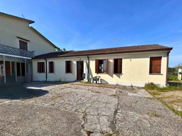 casa indipendente in vendita a San Martino di Venezze