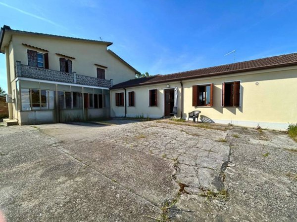 casa indipendente in vendita a San Martino di Venezze