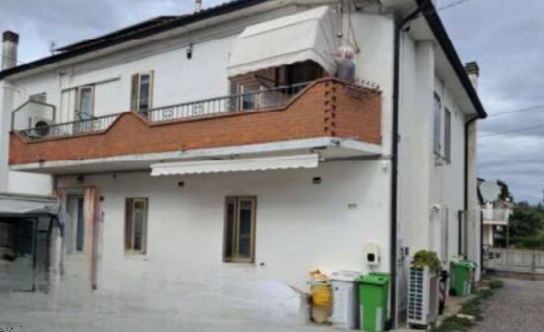 appartamento in vendita a Stienta